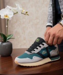 🏷️ Chaussure Homme Premium – Vert/Gris Élégant & Style Urbain Lacoste